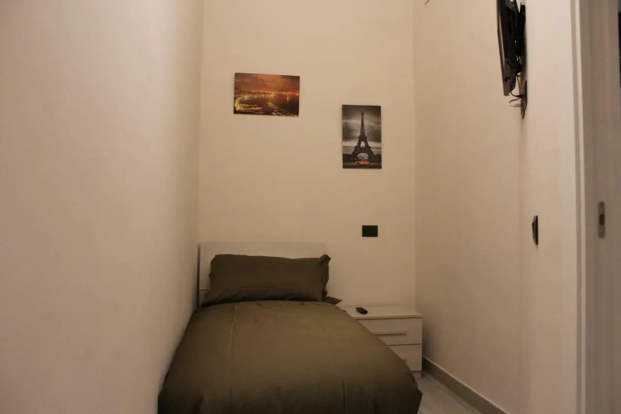 B&B La Scalinatella Neapol 0*,  Włochy